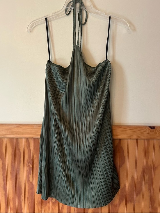Forever 21 Dresses & Skirts - F21 Pleated Halter Slip Dress in Olive Green